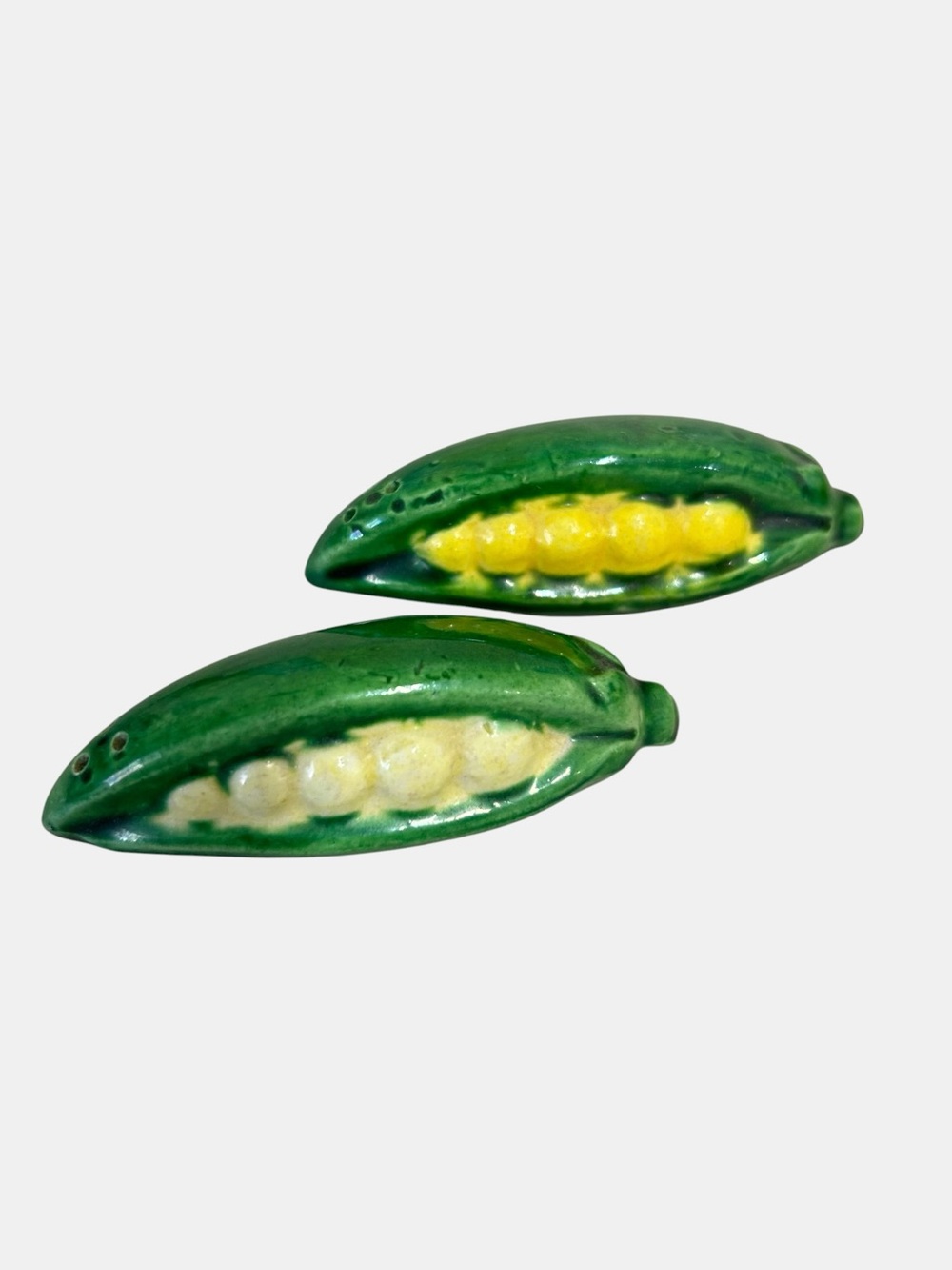 Vintage Ceramic Pea Pod Salt and Pepper Shaker Mid Century Kitschy